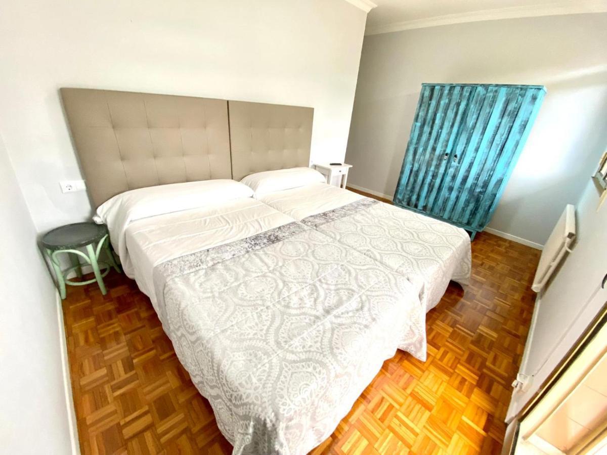 Garden Lodge Hostal Evencio 里瓦达维亚 外观 照片
