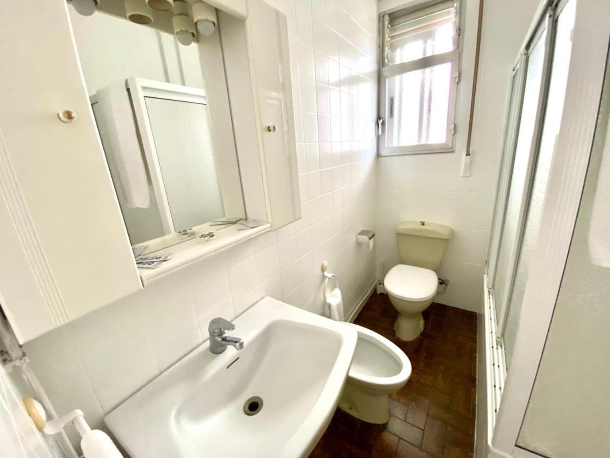 Garden Lodge Hostal Evencio 里瓦达维亚 外观 照片